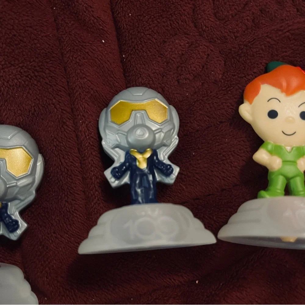 Disney Playset Figures -‎ Gray, Green, and Orange